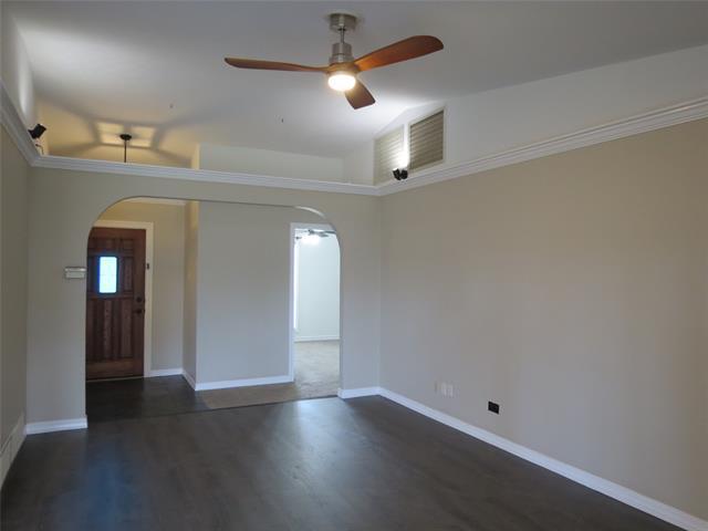 Foto del edificio - 1234 Briarcove Dr