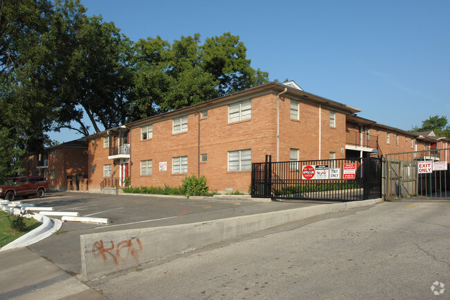 Foto del edificio - Cornerstone Apartments