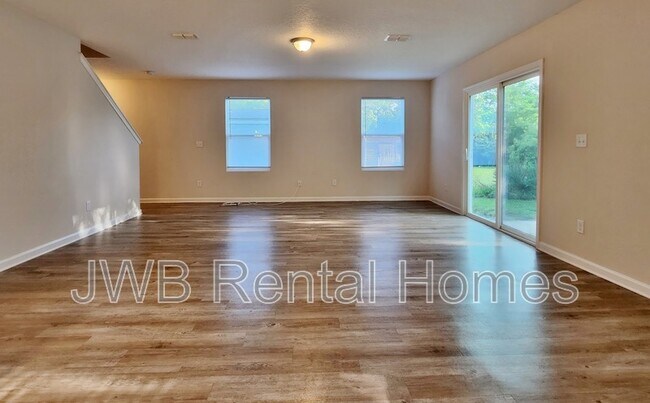 Building Photo - 1179 Woodruff Ave