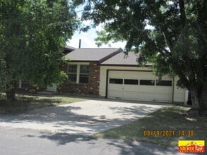 Building Photo - 1933 Flintlock Terrace W