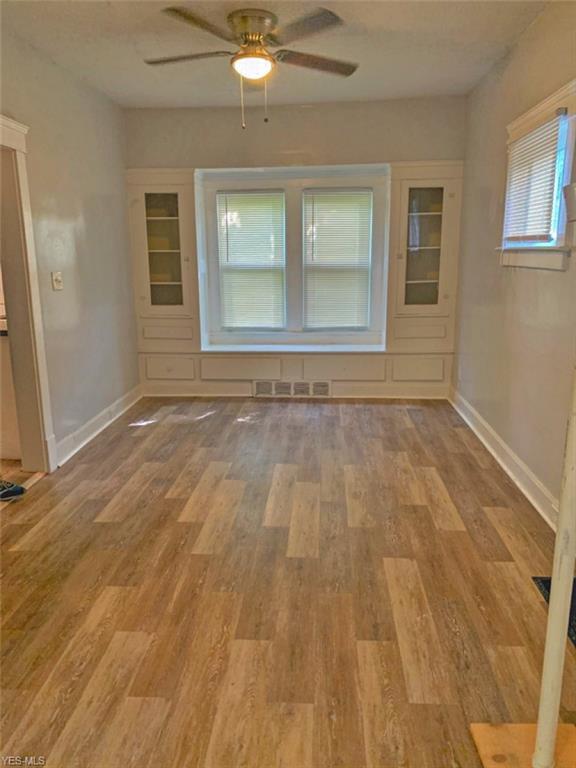 Building Photo - 11700 Robertson Ave