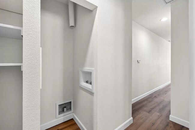 Foto del edificio - 202-208 NE Juniper St