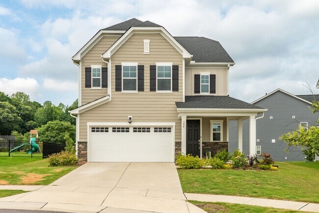 Building Photo - 504 Spotted Fawn Ct