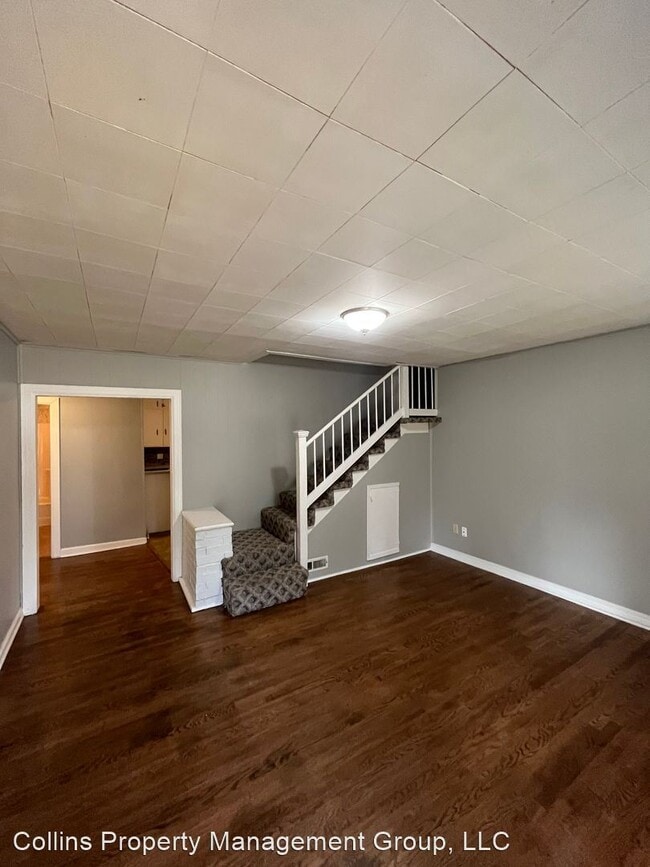 Building Photo - 3 br, 1 bath House - 1439 S Luster Ave
