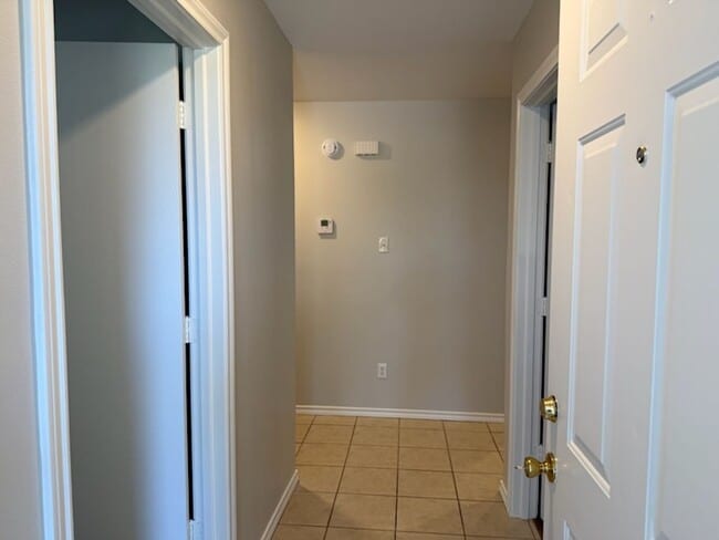 Building Photo - 17060 CR 191