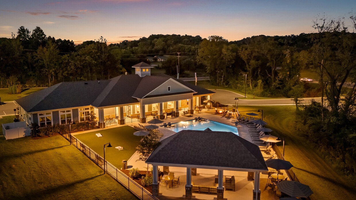 Sanctuary Bluff Apartments - Sanctuary Bluff Apartments