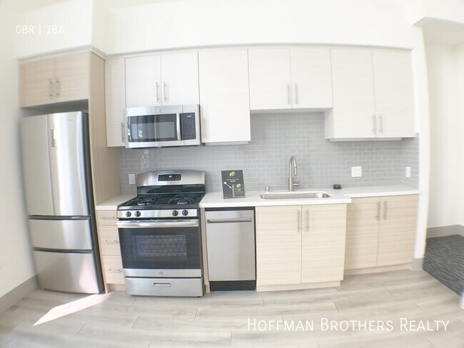 Foto del edificio - 1039 S Hobart Blvd