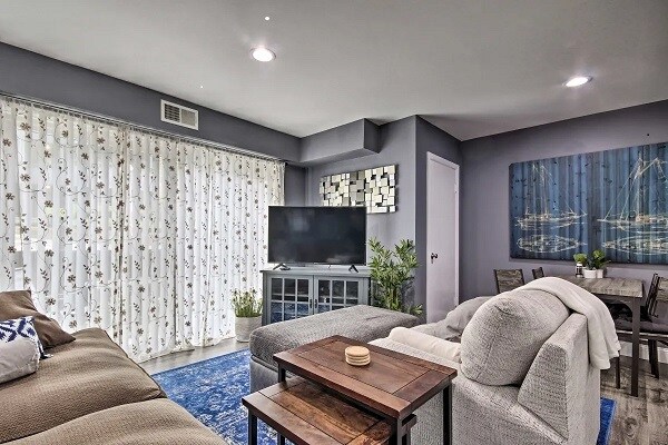 Foto del edificio - 306 Forbes St