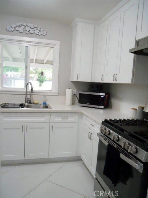 Building Photo - 3071 N Crescent Ave