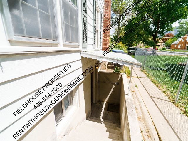 Building Photo - 575 N 200 E