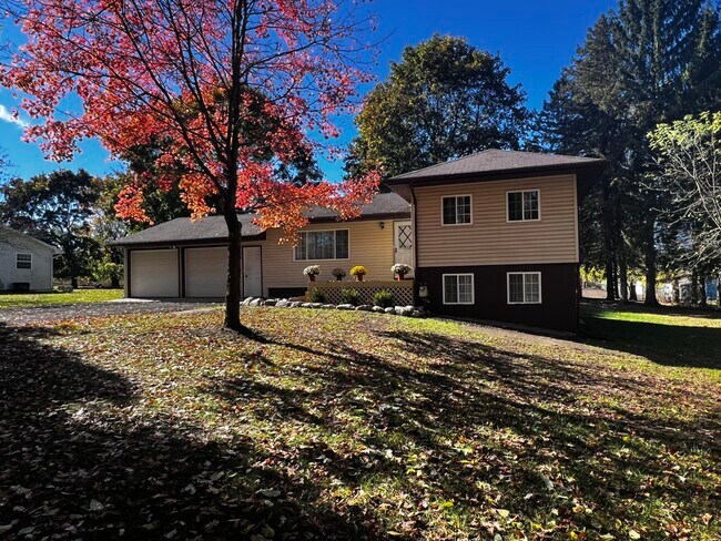 Foto del edificio - 2615 Metamora Rd