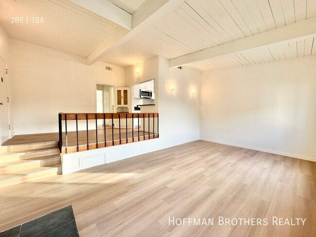 Foto del edificio - 3211 Primera Ave