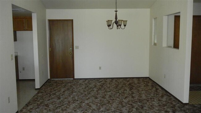 Foto del edificio - Spacious Home on the West Side of Redding ...