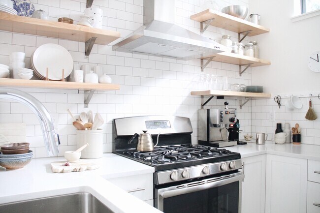 Foto del edificio - 2421 SE Division St