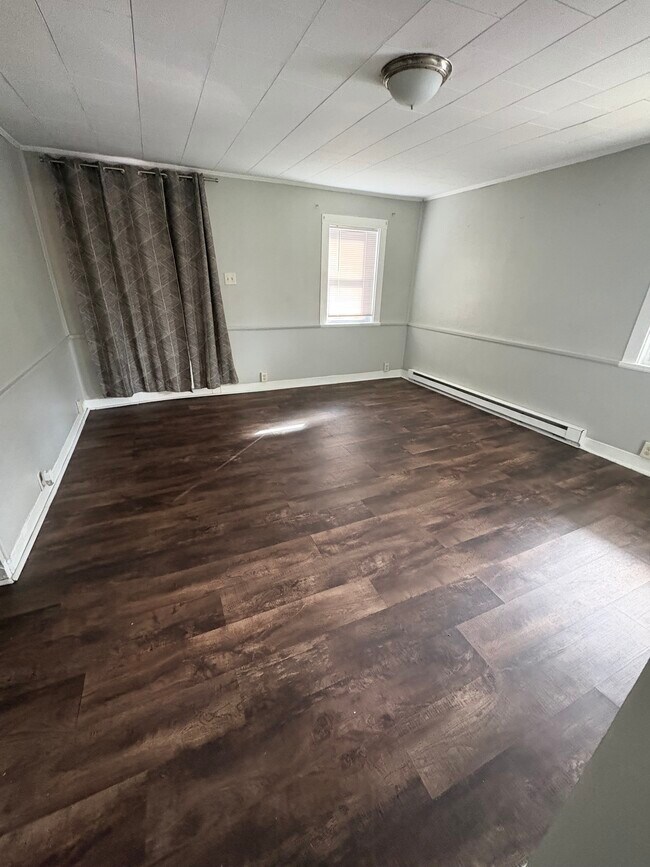 Foto del edificio - 633 Main St