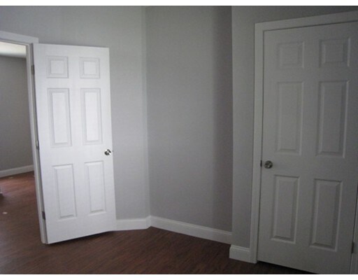 Foto del edificio - 62 Lane St