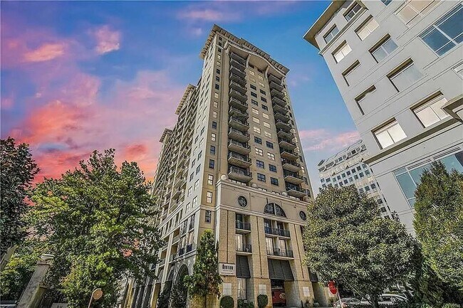 Foto del edificio - 3040 Peachtree Rd