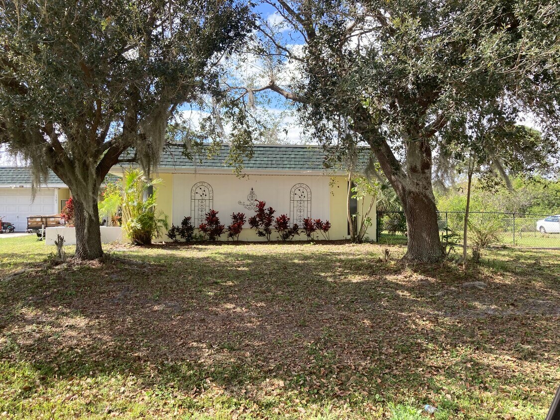 1501 Alton Rd, Port Charlotte, FL 33952 House Rental in Port