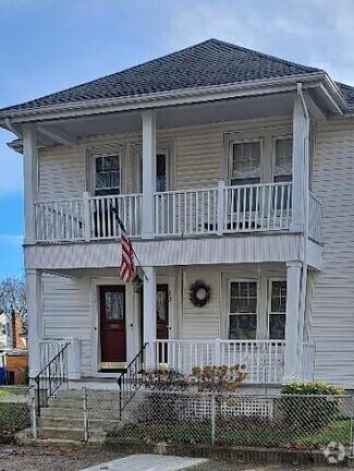 15 Cameron St