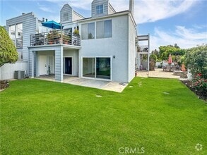 Building Photo - 24482 Lantern Hill Dr