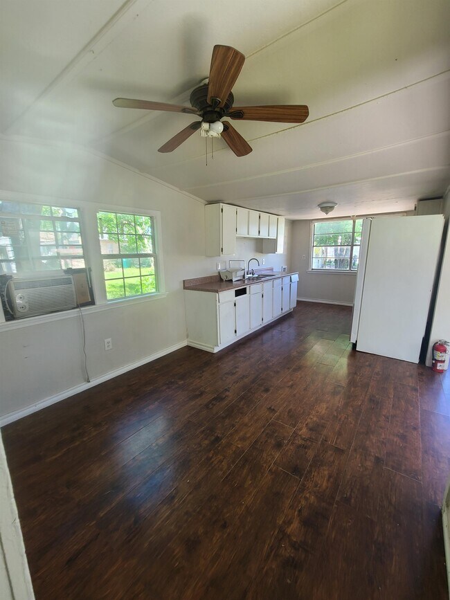 Foto del edificio - 2520 SW 30th St