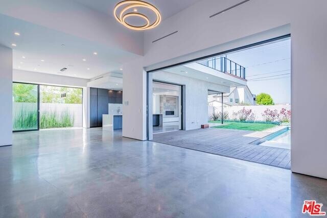 Foto del edificio - 3072 Grand View Blvd