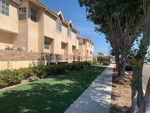 Building Photo - 4315 W 145th St