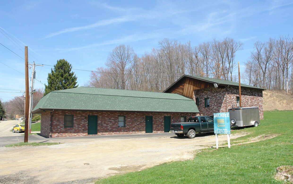 Building Photo - 1797 Saxonburg Blvd