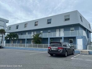 Building Photo - 305 Jimmy Buffett Mem Hwy