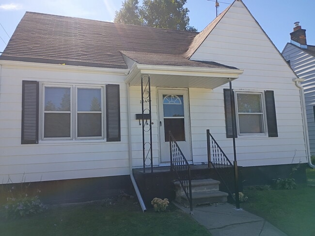 Photo - 25605 Colgate St House