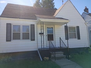 Building Photo - 25605 Colgate St