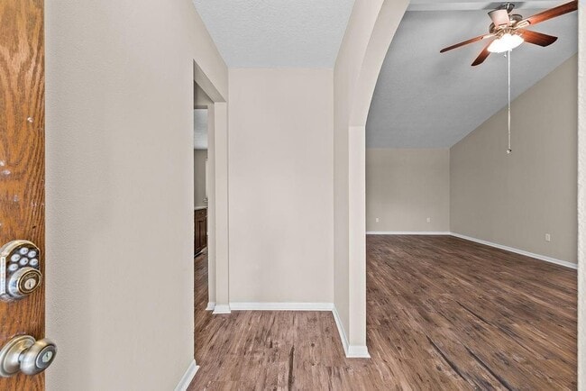 Foto del edificio - 15922 Buccaneer Ln