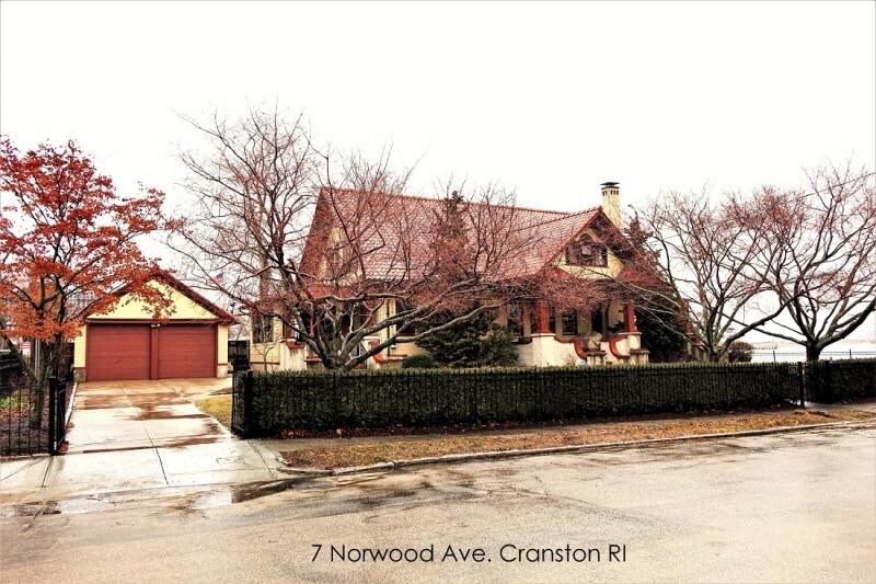 Primary Photo - 7 Norwood Ave