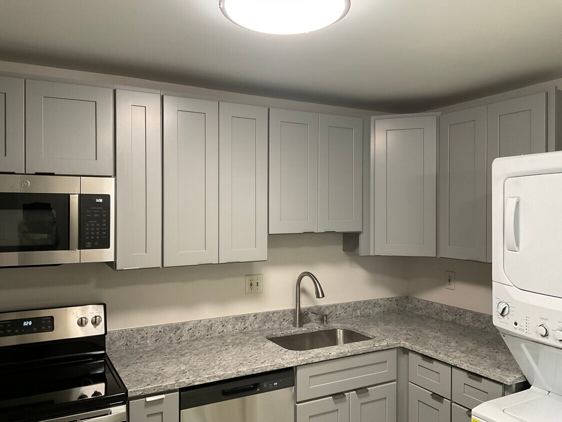 Foto principal - 1271 Washington St