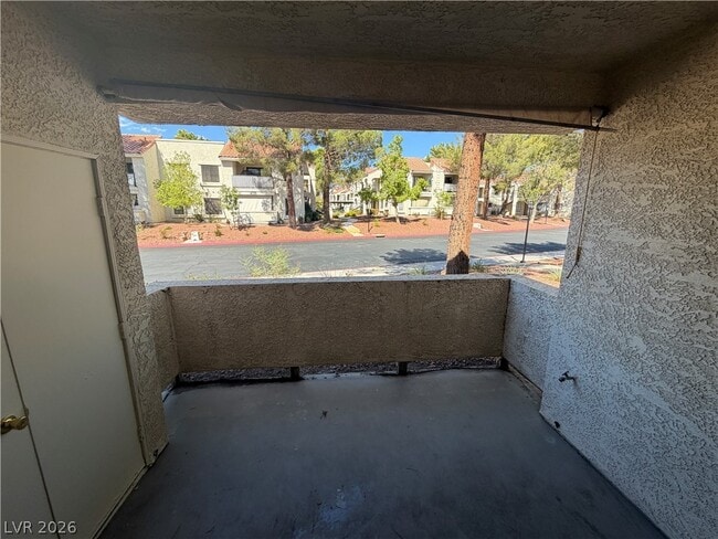 Building Photo - 4736 Nara Vista Way
