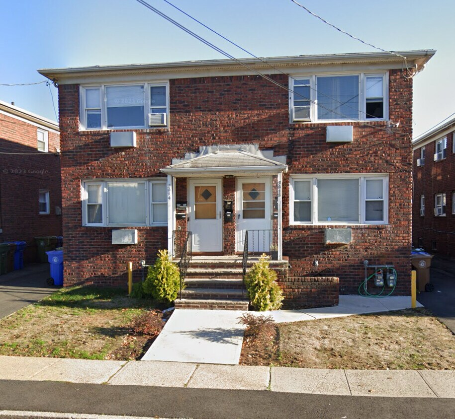 Building Photo - 2014 Grier Ave