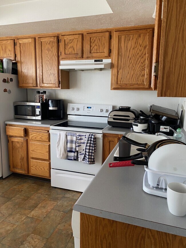 Foto del edificio - 565 N 300 E