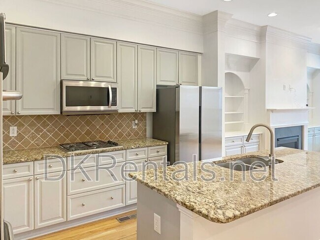 Foto del edificio - 2838 Crescent Park Ln