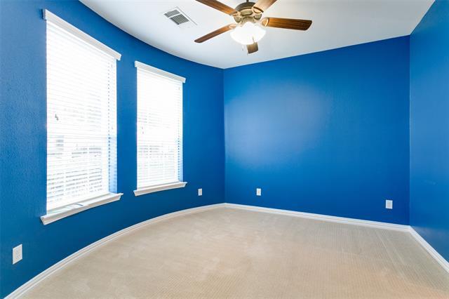 Foto del edificio - 2500 Rockbrook Dr