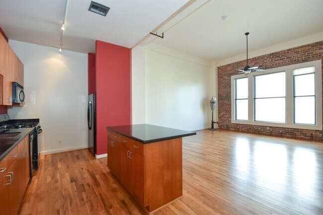 Foto del edificio - 915 Franklin St