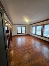 Building Photo - 1321 Parmele St