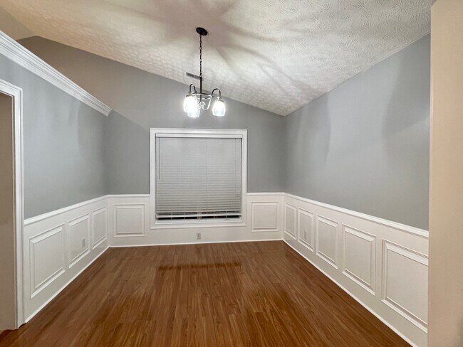 Foto del edificio - 1750 Mission Park Ct