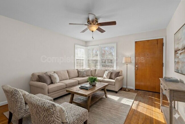 Foto del edificio - 10218 Unicorn Dr