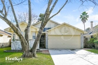 Building Photo - 3823 Ebury Dr