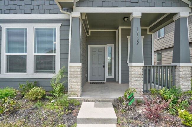 Building Photo - 10602 Tildon Ave