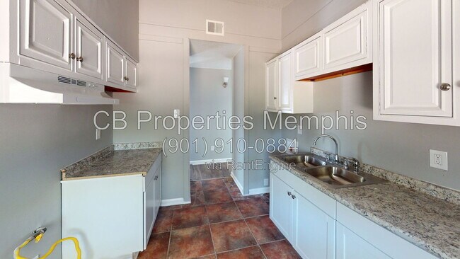 Foto del edificio - 938 Bramblewood Ln