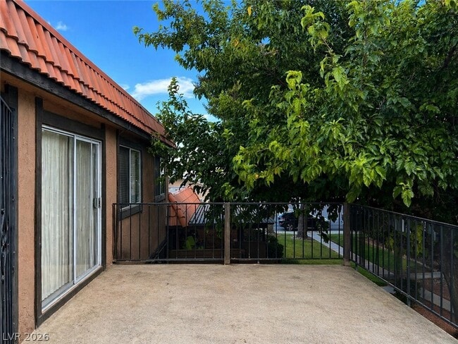 Foto del edificio - 6601 Silverstream Ave