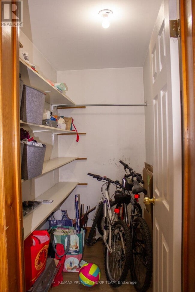 Building Photo - 2311 Major MacKenzie Dr W