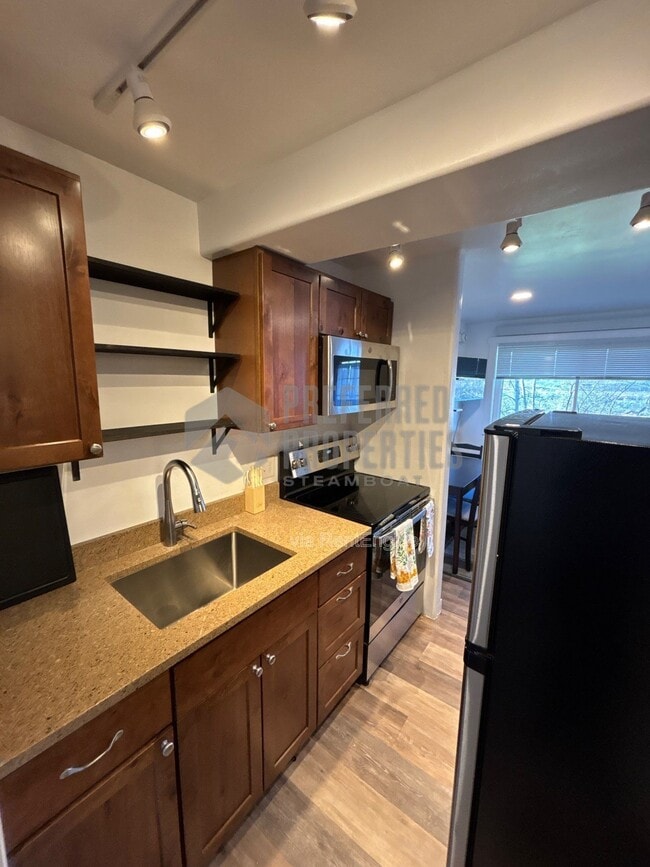 Building Photo - 3295 Apres Ski Way