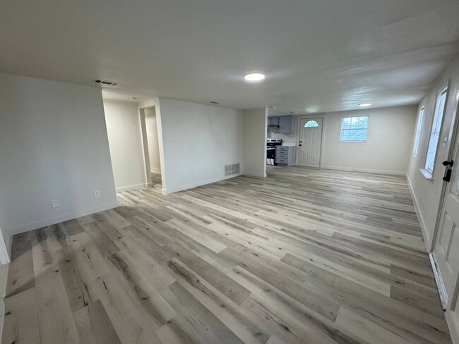 Foto del edificio - $600 OFF First Month!